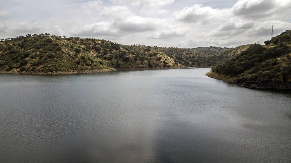 Vista aérea del embalse de Rumblar, en la provincia de Jaén.