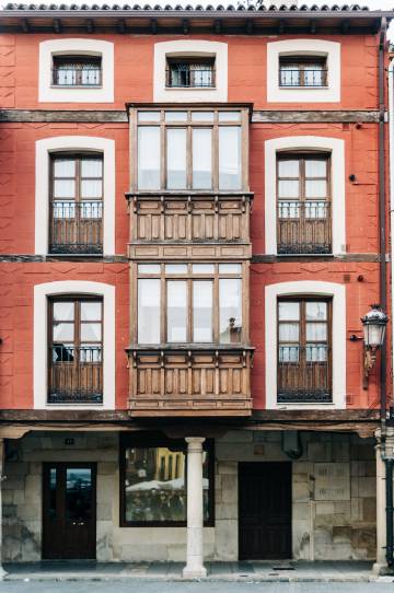 Facade of an old building in the old town of Cervera de Pisuerga.
