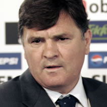 José Antonio Camacho