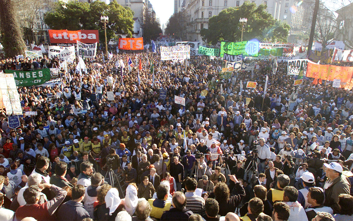 Manifestación Crisis 2001