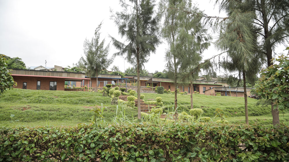Escuela construida por Mass Gourp
