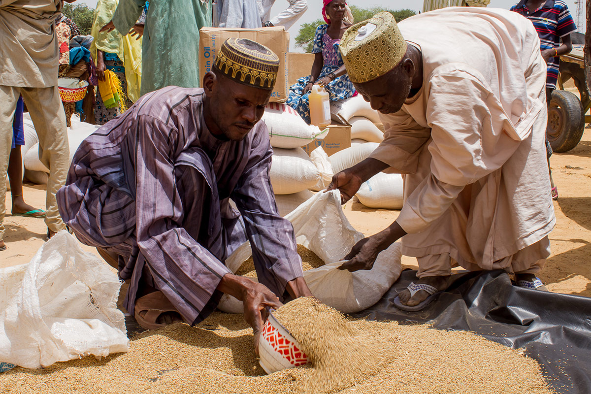 Dos hombres procedentes de Damasak