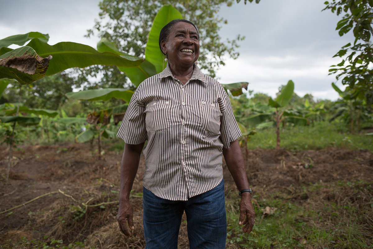 Maximiliana Fabián es miembro de una de las cooperativas que empezarán a surtir a las escuelas de la zona
