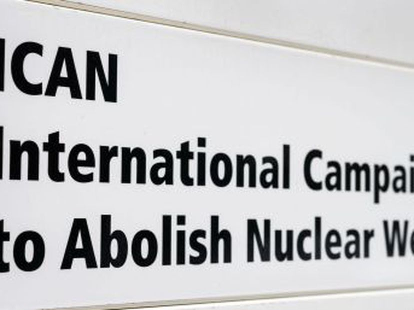 El comité noruego subraya que el premio es  también un llamamiento  a los países que cuentan con arsenal atómico a que inicien  negociaciones serias  para eliminarlo