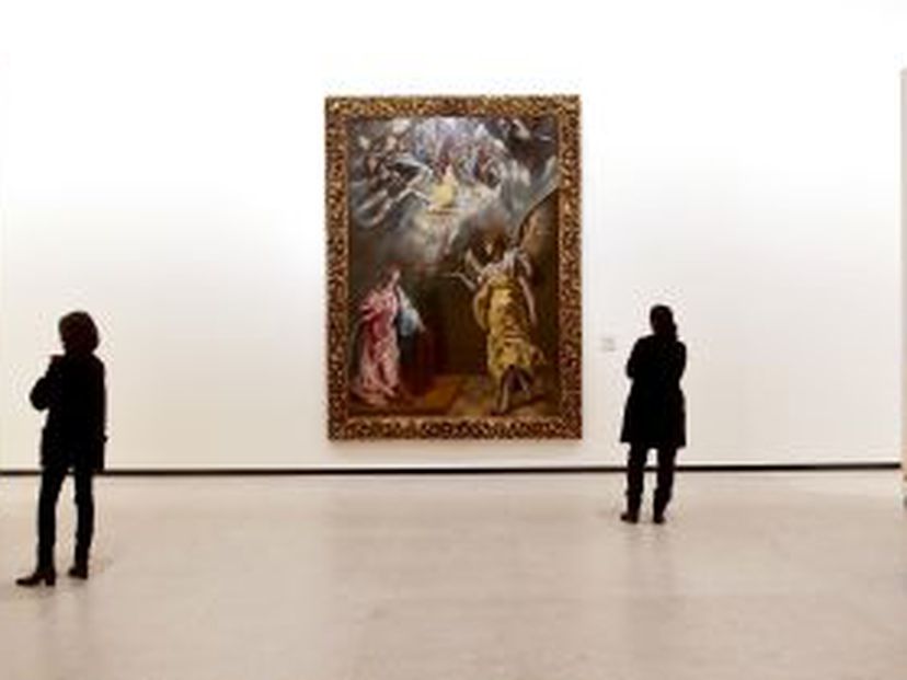 Dos obras de El Greco presiden una de las salas en las que cada lunes se re&uacute;ne la ejecutiva del Santander, en Boadilla del Monte.