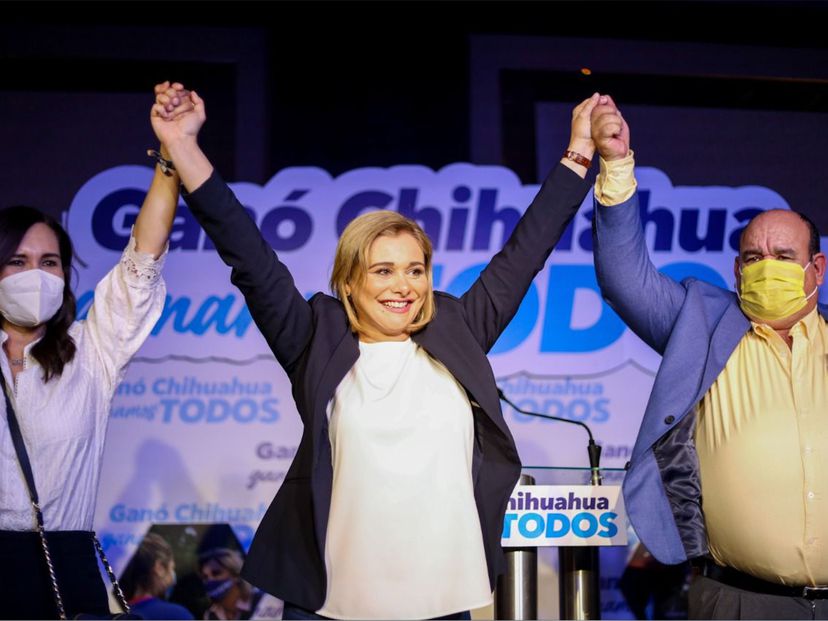 Maru Campos, candidata a gobernadora de Chihuahua por la alianza PAN-PRD, ofreció una conferencia de prensa en la cual aseguró que las votaciones le favorecieron.