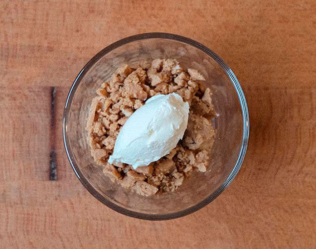 Parfaits de turrón y plátano