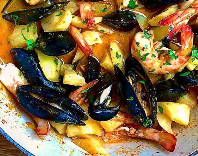 Suquet de langostinos y mejillones