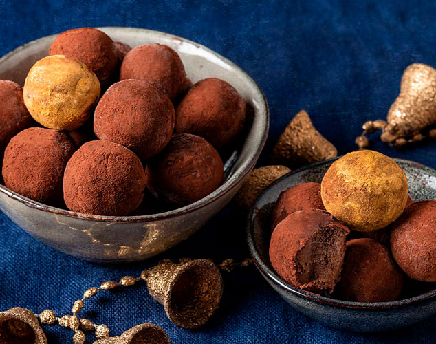Trufas de chocolate y vino especiado