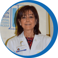 Foto de Rosario García de Vicuña, jefa de servicio de Reumatología del hospital La Princesa (Madrid)