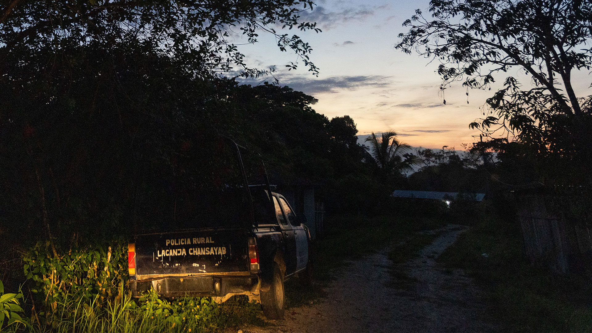 A rural police patrol on one of the roads in the community of Lacanjá Chansayab.