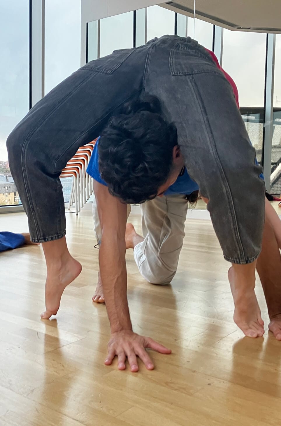 Practicantes de danza contemporánea