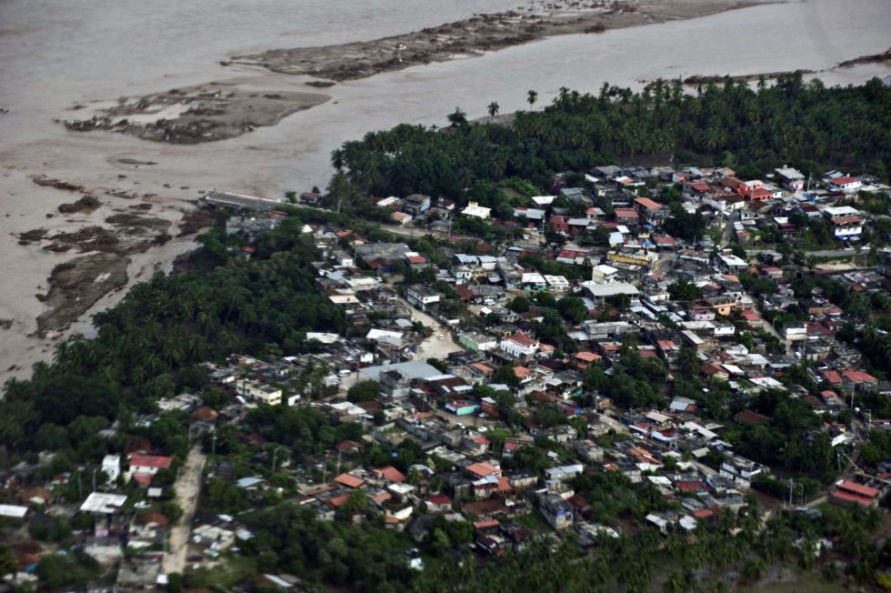 Vista Aerea De La Inundacion En Acapulco