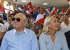 Le Pen intenta lavar la cara al FN para conquistar el poder