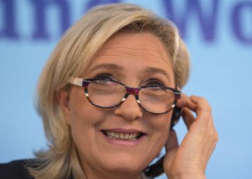 La l&iacute;der francesa del Frente Nacional (FN), Marine Le Pen, en una conferencia de prensa en Viena el 17 de junio. 