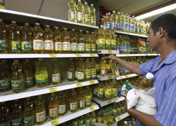 Colombia está dispuesta a abastecer a los venezolanos, con previo aviso