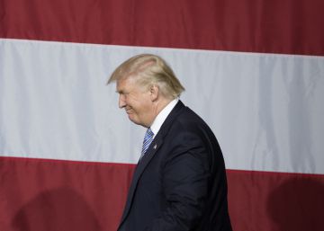 Republican Party adopts Trump proposal to build Mexico border wall