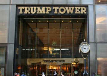 La Torre Trump, lugar de comunión ineludible para los fans del multimillonario