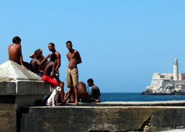Em marco da abertura digital, Cuba anuncia wi-fi no Malecón