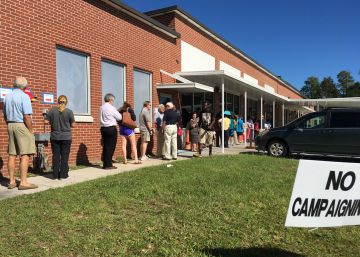 Savannah hace cola por el voto anticipado