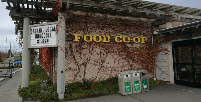 La fachada de una cooperativa en Port Townsend (Washington).