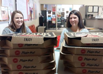 Pizza para después de votar en Winsconsin (EE UU).