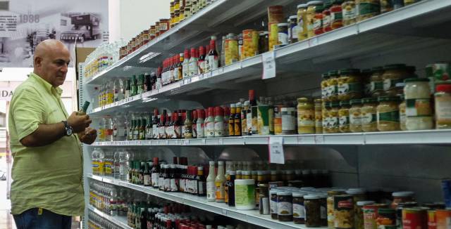 One of Caracas’ imported goods supermarkets.