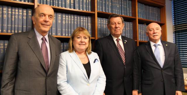 Los cancilleres de Brasil, Argentina, Uruguay, y Paraguay.