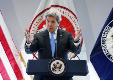 Kerry se disculpa por el cese de funcionarios homosexuales del Departamento de Estado en los años 50 Kerry se disculpa por el cese de funcionarios homosexuales del Departamento de Estado en los años 50