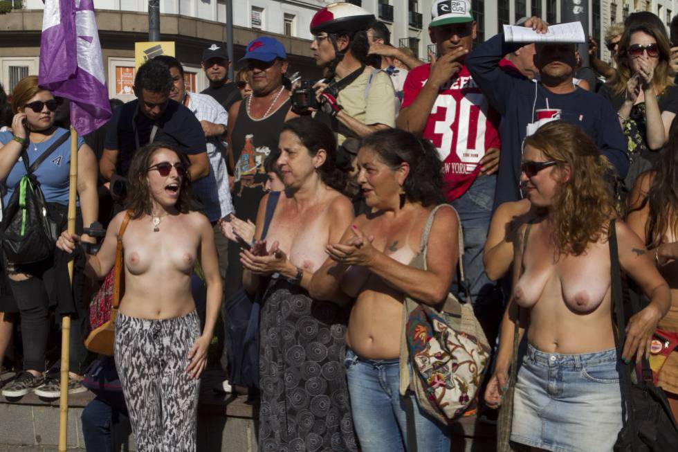 Latin America Nude - Topless protests in Latin America: Latin America'...