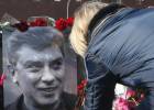 Miles de personas marchan en Moscú para pedir justicia en el caso del opositor asesinado Boris Nemtsov