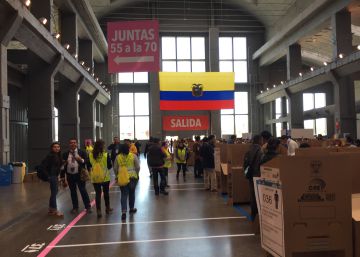 30.000 ecuatorianos votan en Madrid, un 50% más que en la primera vuelta