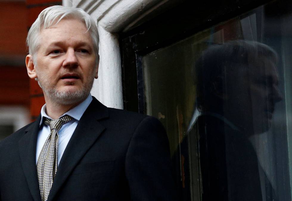 Resultado de imagen para El fundador de WikiLeaks, Julian Assange,