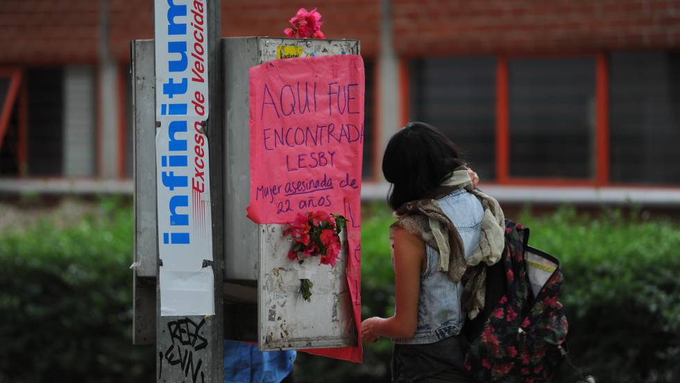 La Fiscalí­a mexicana concluye que Lesvy se suicidó en una cabina telefónica frente a su novio