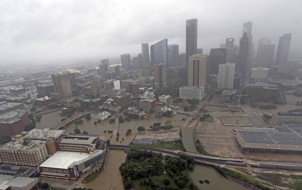 Foto aérea de Houston, el martes.