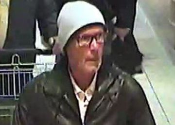 Captura del v&iacute;deo en el que se puede ver al sospechoso. 