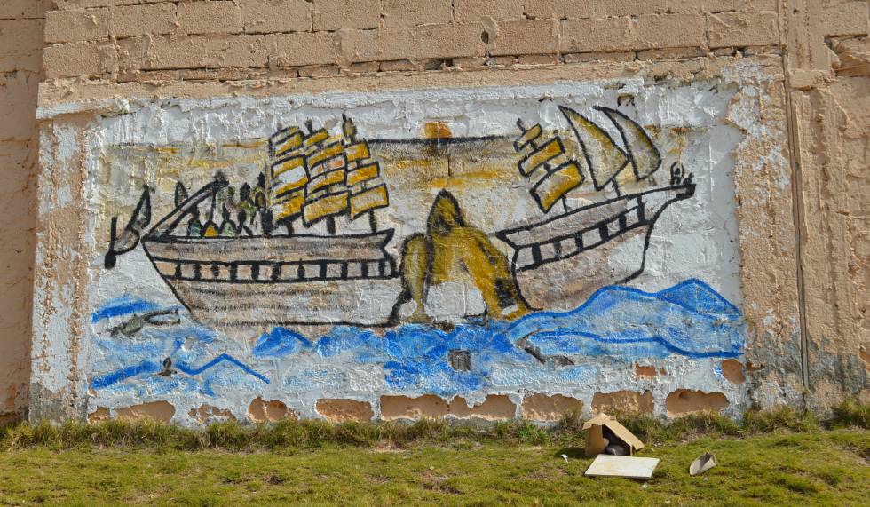 Mural en el centro de internamiento de Trípoli que ilustra los sueños rotos de los inmigrantes.