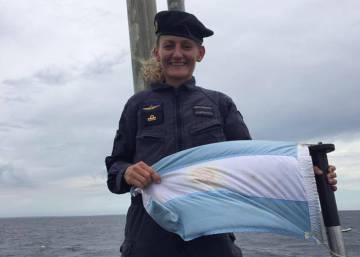 La primera oficial submarinista de Sudamérica está a bordo de la nave perdida en el Atlántico