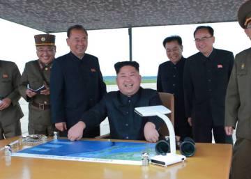 Corea del Norte amenaza con lanzar más misiles hacia el Pacífico