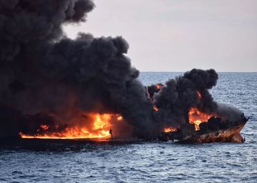El petrolero iraní accidentado en China se hunde tras una nueva explosión