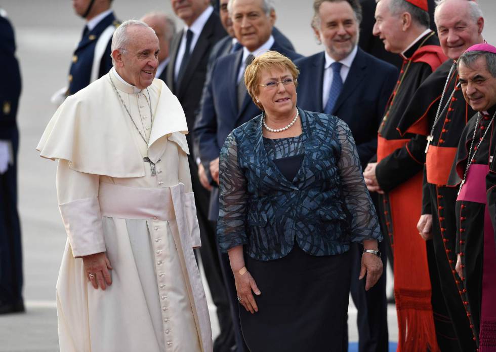 El Papa Francisco y la presidenta Michelle Bachelet, en Chile.