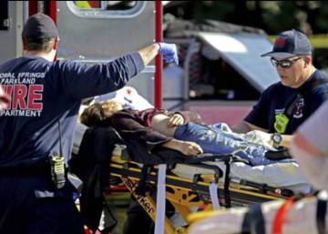 Un exalumno mata a 17 personas en un tiroteo en un instituto de Florida