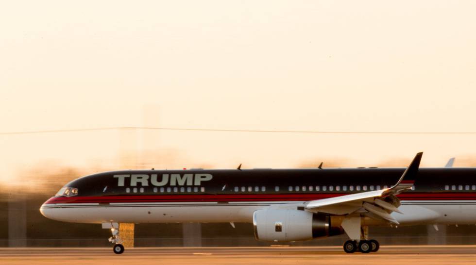 Un avión de la Organización Trump.