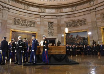 Estados Unidos despide con honores al reverendo Billy Graham