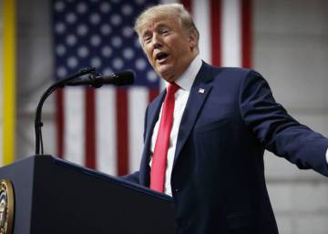 Trump promueve que se arme a los profesores y da marcha atrás a las restricciones por edad