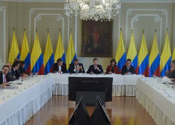 Las sospechas de corrupción ensombrecen la gestión de los fondos de paz en Colombia
