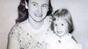 Louise Pietrewicz y su hija.