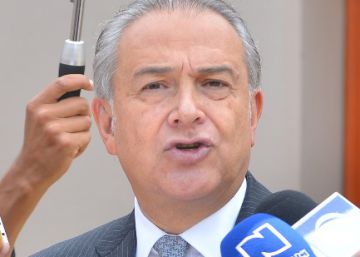 El Gobierno de Colombia destituye a la responsable de los fondos para la paz