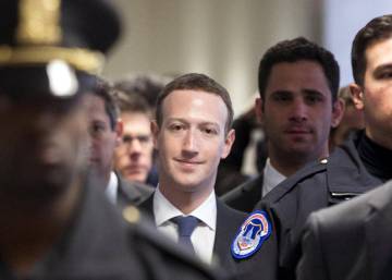 ¿Qué debería aclarar Mark Zuckerberg ante el Congreso de EE UU?