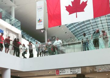 El misterio del cadáver emparedado detrás de un retrete de mujeres en un centro comercial canadiense